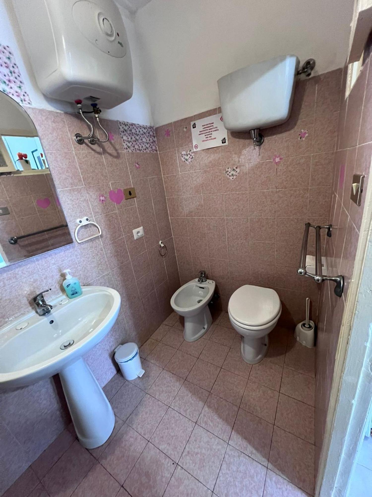 Nido D'Amore Cuore Villa Terracina Bagian luar foto